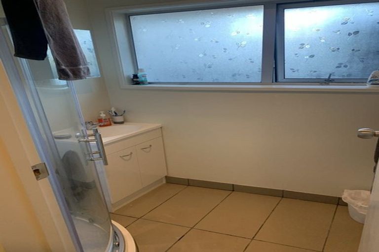 Photo of property in 2/350 Worcester Street, Linwood, Christchurch, 8011