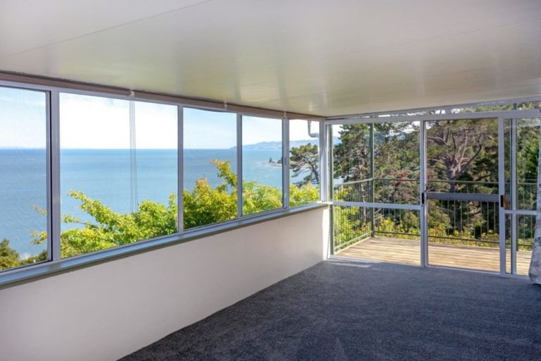 Photo of property in 37 Adams Road, Thornton Bay, Thames, 3575