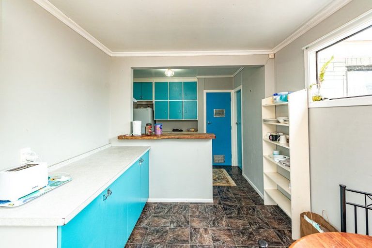 Photo of property in 15 Terrace Street, Aramoho, Whanganui, 4500