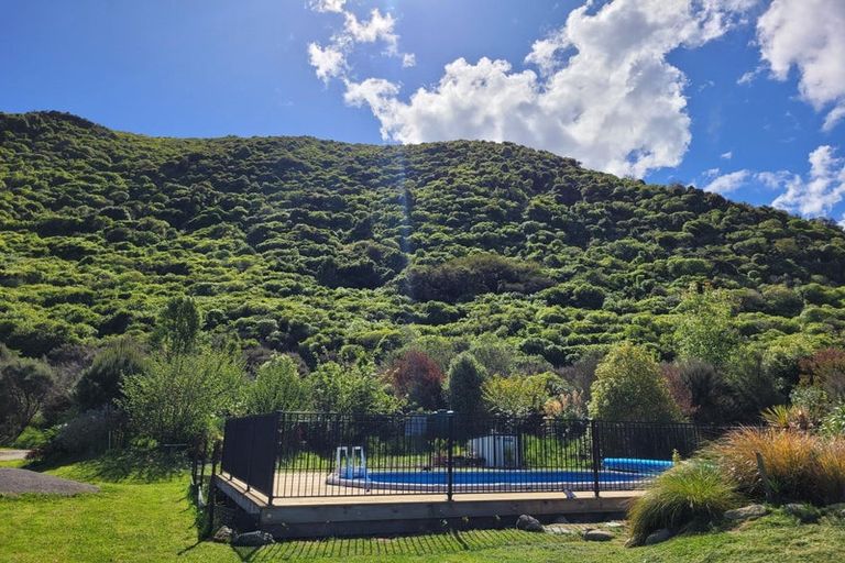 Photo of property in 185 Bucks Road, Tauwharenikau, Featherston, 5773