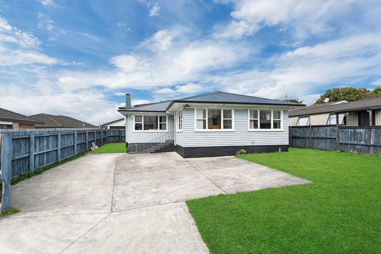 Photo of property in 10 Fields Road, Manurewa, Auckland, 2102