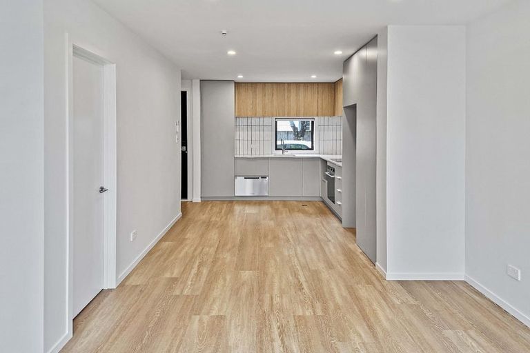 Photo of property in 10 Rimu Street, Naenae, Lower Hutt, 5011