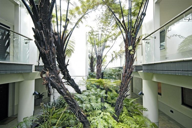 Photo of property in Latitude 37 East Apartments, 2f/20 Pakenham Street East, Auckland Central, Auckland, 1010