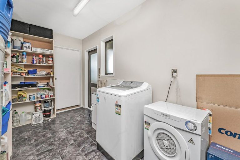 Photo of property in 83 High Street, Southbridge, 7602