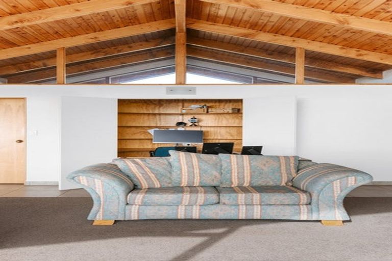 Photo of property in 82 Hamurana Road, Omokoroa, 3114