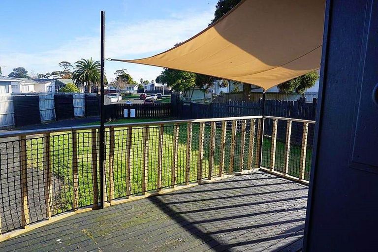 Photo of property in 1/12 Naomi Place, Manurewa, Auckland, 2102