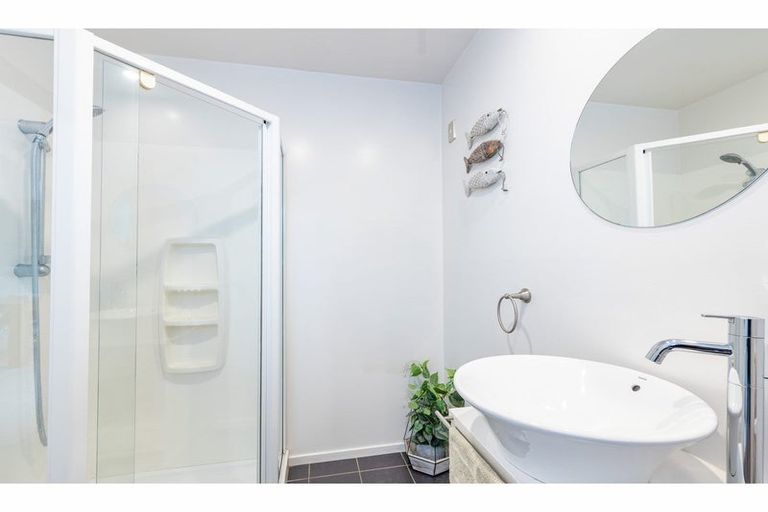 Photo of property in 5 Kensington Avenue, Rangiora, 7400