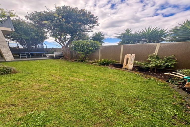 Photo of property in 88 Nautilus Drive, Gulf Harbour, Whangaparaoa, 0930
