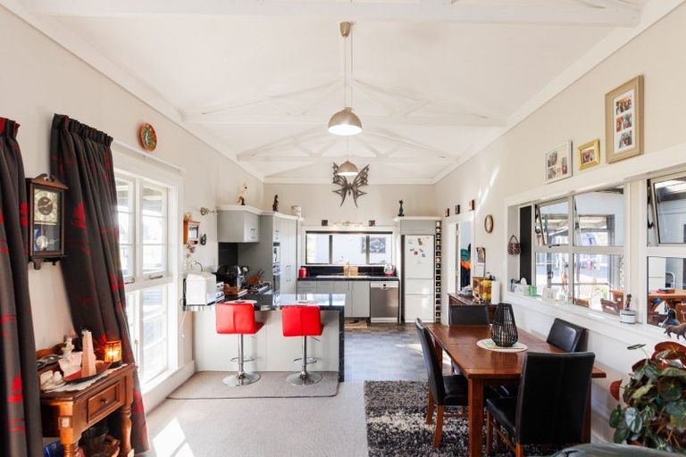 Photo of property in 62 Nga Tawa Road, Marton, 4787