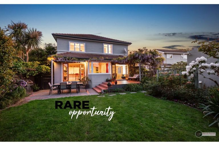 Photo of property in 5 Marina Grove, Hutt Central, Lower Hutt, 5010
