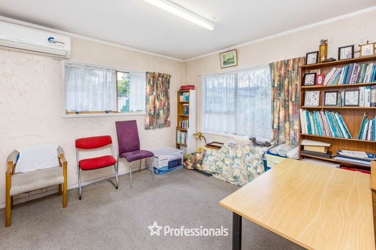 Photo of property in 22a Oxford Crescent, Ebdentown, Upper Hutt, 5018