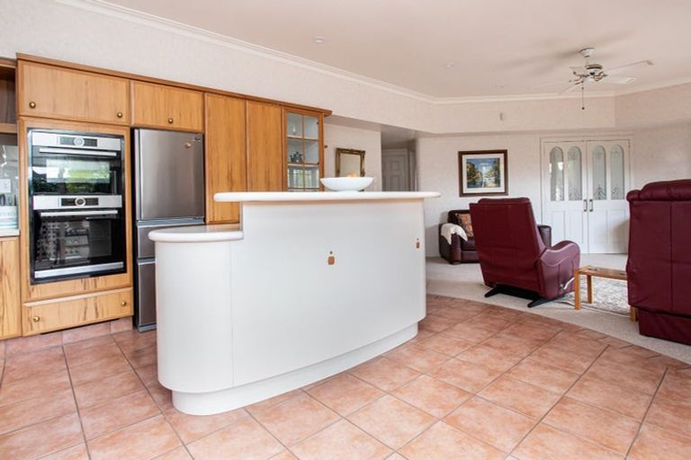 Photo of property in 28 Harrowfield Drive, Harrowfield, Hamilton, 3210