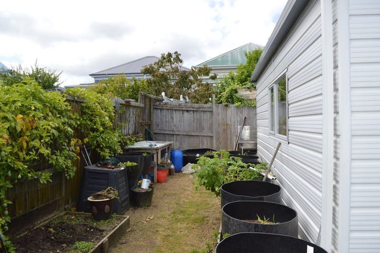 Photo of property in 74 Watt Street, Coromandel, 3506