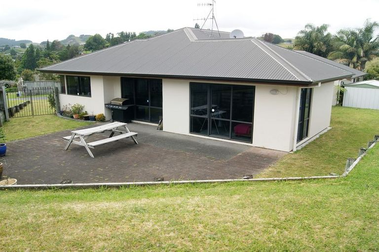 Photo of property in 76 Osprey Drive, Welcome Bay, Tauranga, 3112