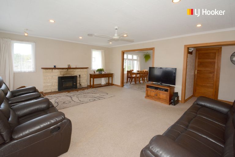 Photo of property in 24 Roseness Street, Palmerston, 9430