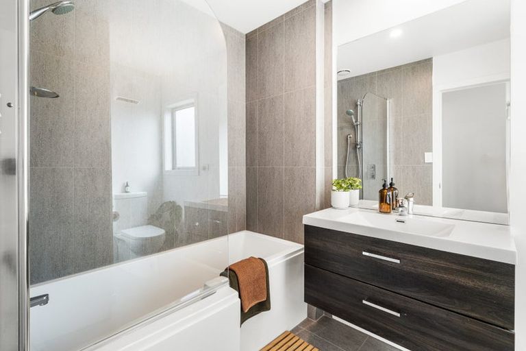 Photo of property in 12a Winnipeg Place, Wainoni, Christchurch, 8061