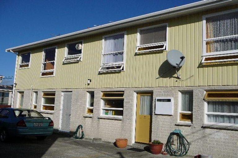 Photo of property in 2/15 Tahi Street, Miramar, Wellington, 6022
