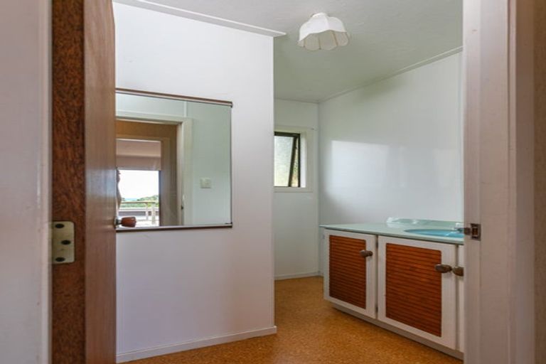Photo of property in 131 Tuna Place, Onemana, Whangamata, 3691