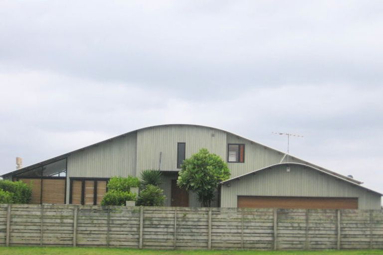 Photo of property in 138 Puka Crescent, Matarangi, Whitianga, 3592