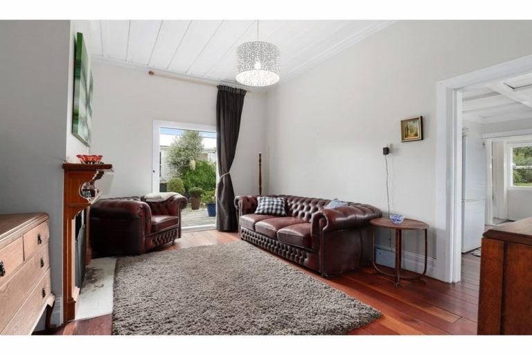 Photo of property in 12 Stanley Avenue, Te Aroha, 3320