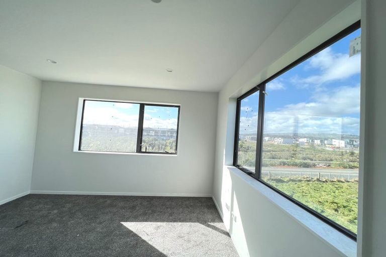 Photo of property in 79 Kaha Road, Papakura, 2110