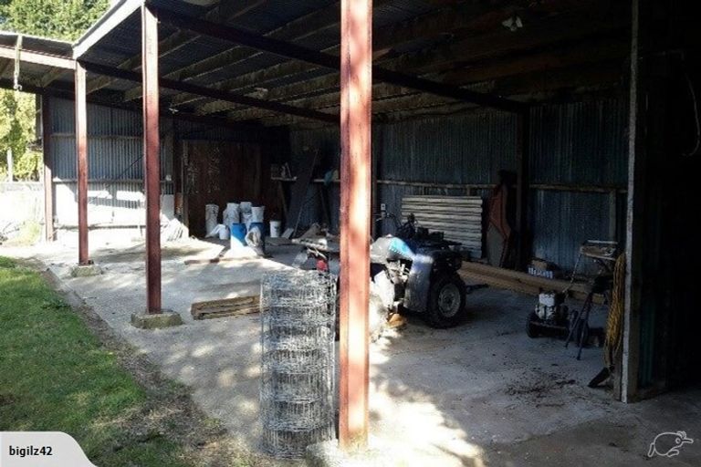 Photo of property in 300 Scott Street, Tisbury, Invercargill, 9877