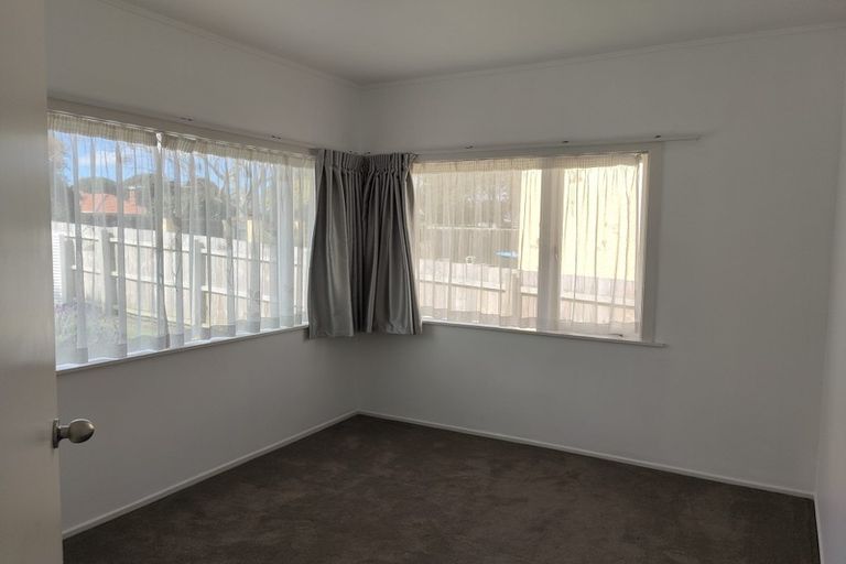 Photo of property in 5 Lancing Road, Sandringham, Auckland, 1025
