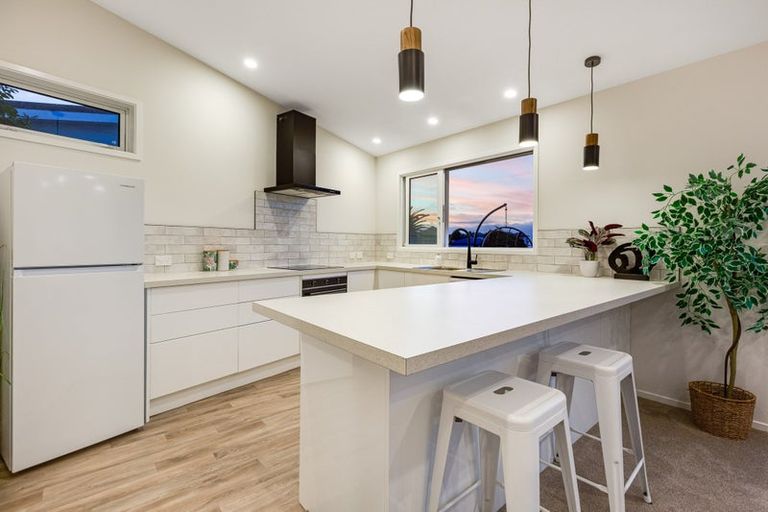 Photo of property in 67 Renown Road, Raumati South, Paraparaumu, 5032