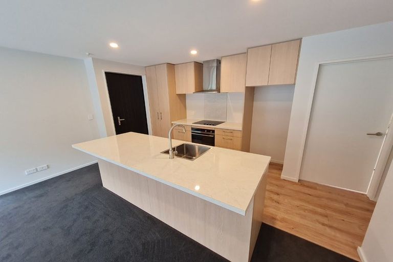 Photo of property in 10/66 Innes Road, St Albans, Christchurch, 8052