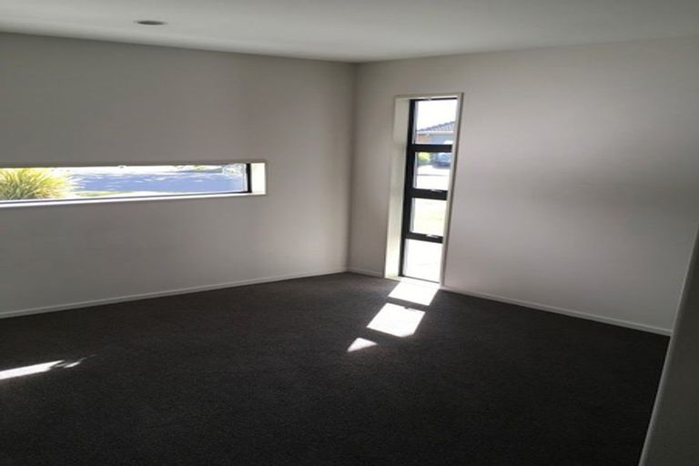 Photo of property in 20 Country Palms Drive, Halswell, Christchurch, 8025