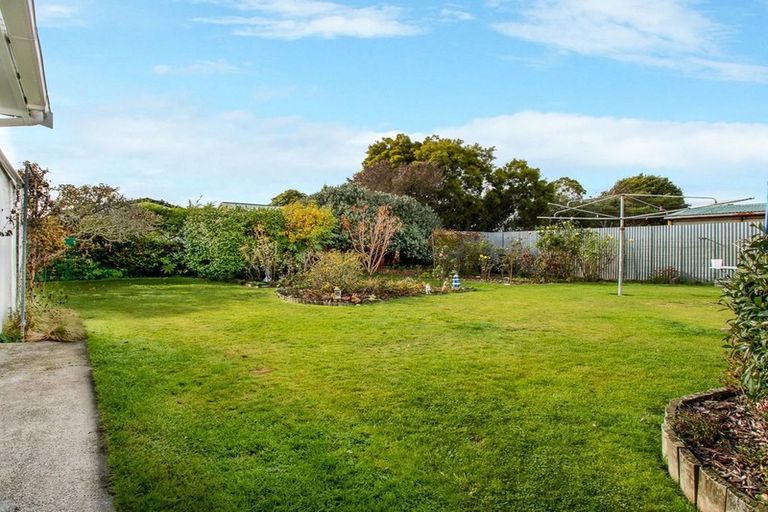 Photo of property in 174 Queen Street West, Levin, 5510