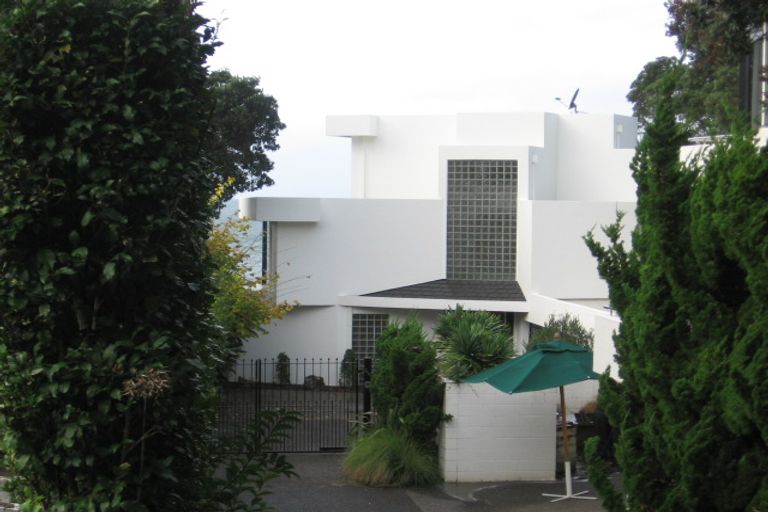 Photo of property in 1/50 Whitby Crescent, Mairangi Bay, Auckland, 0630