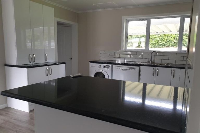 Photo of property in 35 Armitage Road, Wellsford, 0900