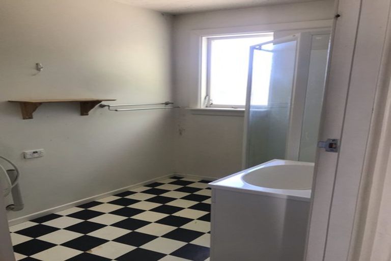 Photo of property in 2/598 Barbadoes Street, Edgeware, Christchurch, 8013