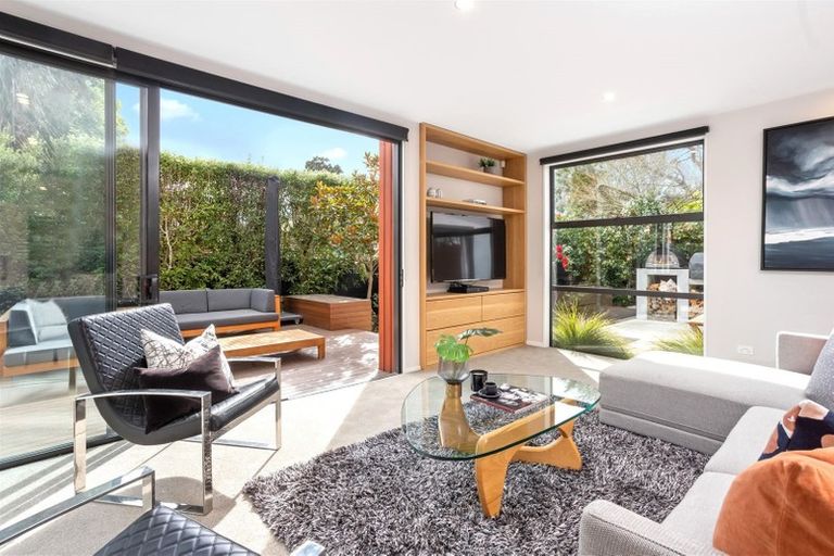 Photo of property in 42b Glandovey Road, Fendalton, Christchurch, 8052