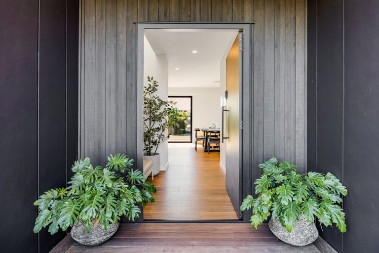 Photo of property in 27 Keene Drive, Bell Block, New Plymouth, 4312