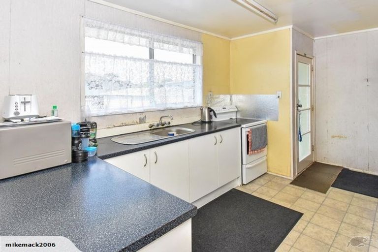 Photo of property in 30 Zelda Avenue, Clover Park, Auckland, 2023