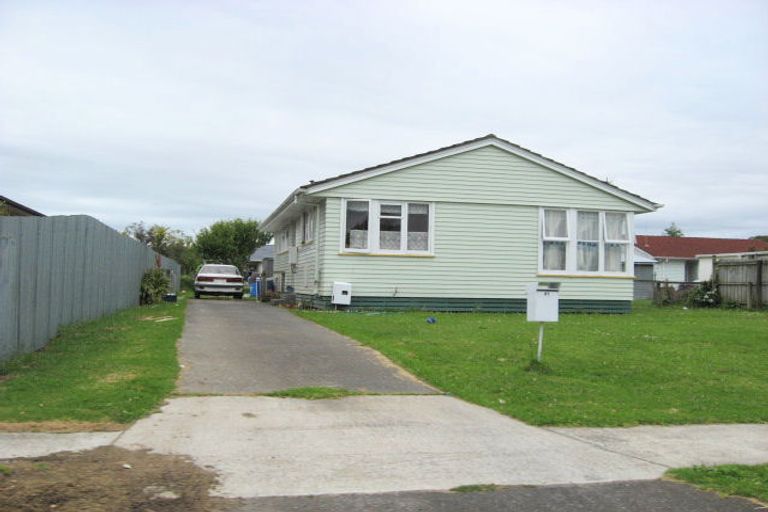 Photo of property in 41 Valiant Street, Mangere, Auckland, 2022