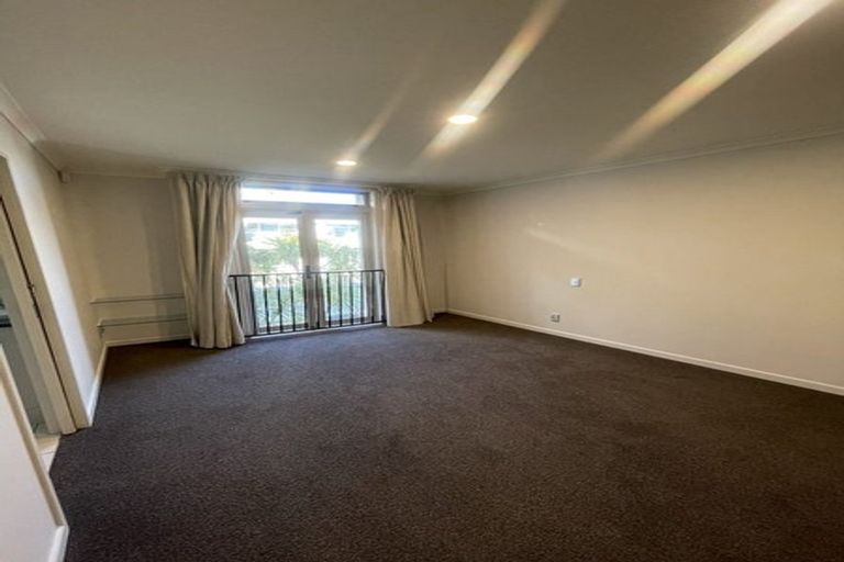 Photo of property in Marrakech Cafe, 32/305 Evans Bay Parade, Hataitai, Wellington, 6021