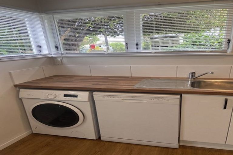 Photo of property in 23a Paratai Crescent, Woodhill, Whangarei, 0110