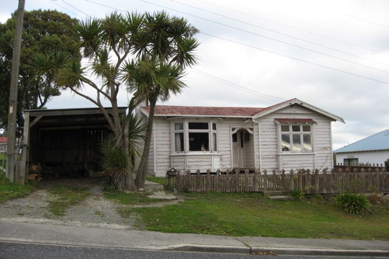 Photo of property in 6 Dartmouth Street, Kaitangata, 9210