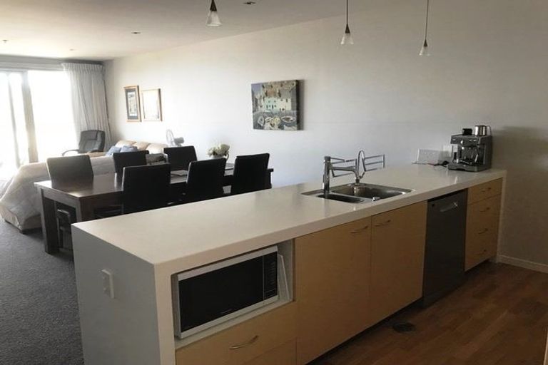 Photo of property in Latitude 41, 11/269 Wakefield Quay, Stepneyville, Nelson, 7010