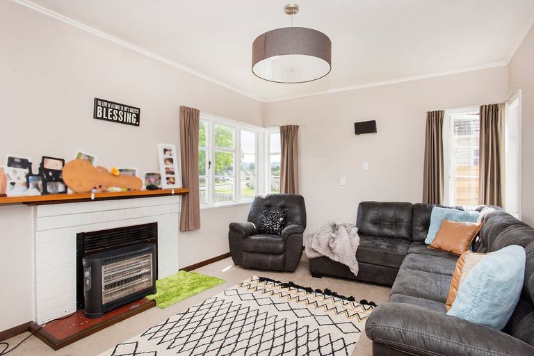 Photo of property in 24 Centennial Crescent, Te Hapara, Gisborne, 4010