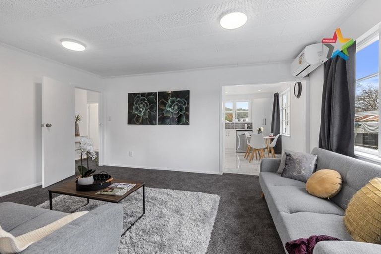 Photo of property in 16 Harris Street, Naenae, Lower Hutt, 5011