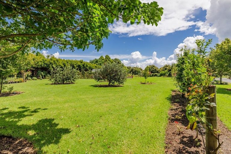 Photo of property in 55 Waitotara Drive, Waipapa, 0230