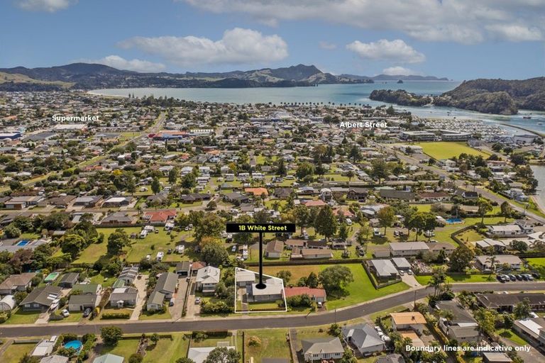 Photo of property in 1b White Street, Whitianga, 3510