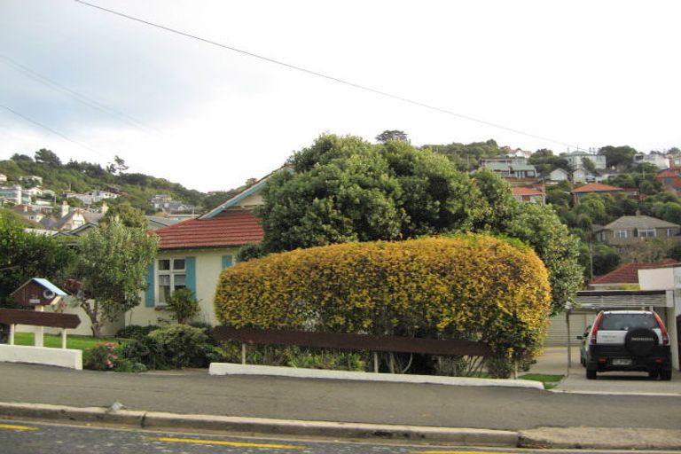Photo of property in 34 Cliffs Road, Saint Clair, Dunedin, 9012