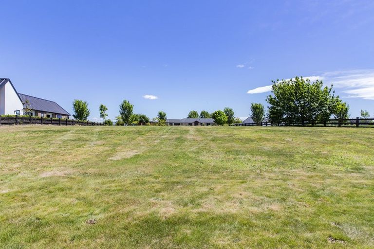 Photo of property in 3 Mara-kai Place, Pegasus, 7612