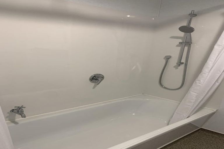 Photo of property in 17 Dornoch Street, Kew, Dunedin, 9012