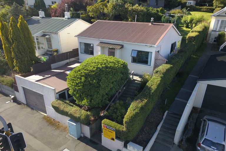 Photo of property in 25 Kaikorai Valley Road, Kaikorai, Dunedin, 9010